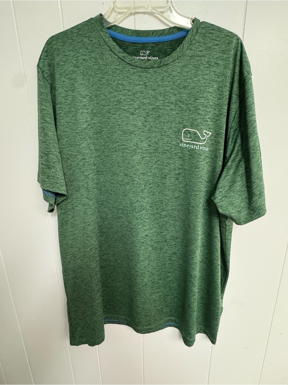 Vineyard Vines men's short-sleeve Performance tee